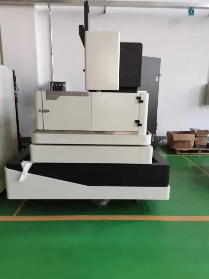 金属射出成形金型製作用 CNC 放電加工 Bqy400